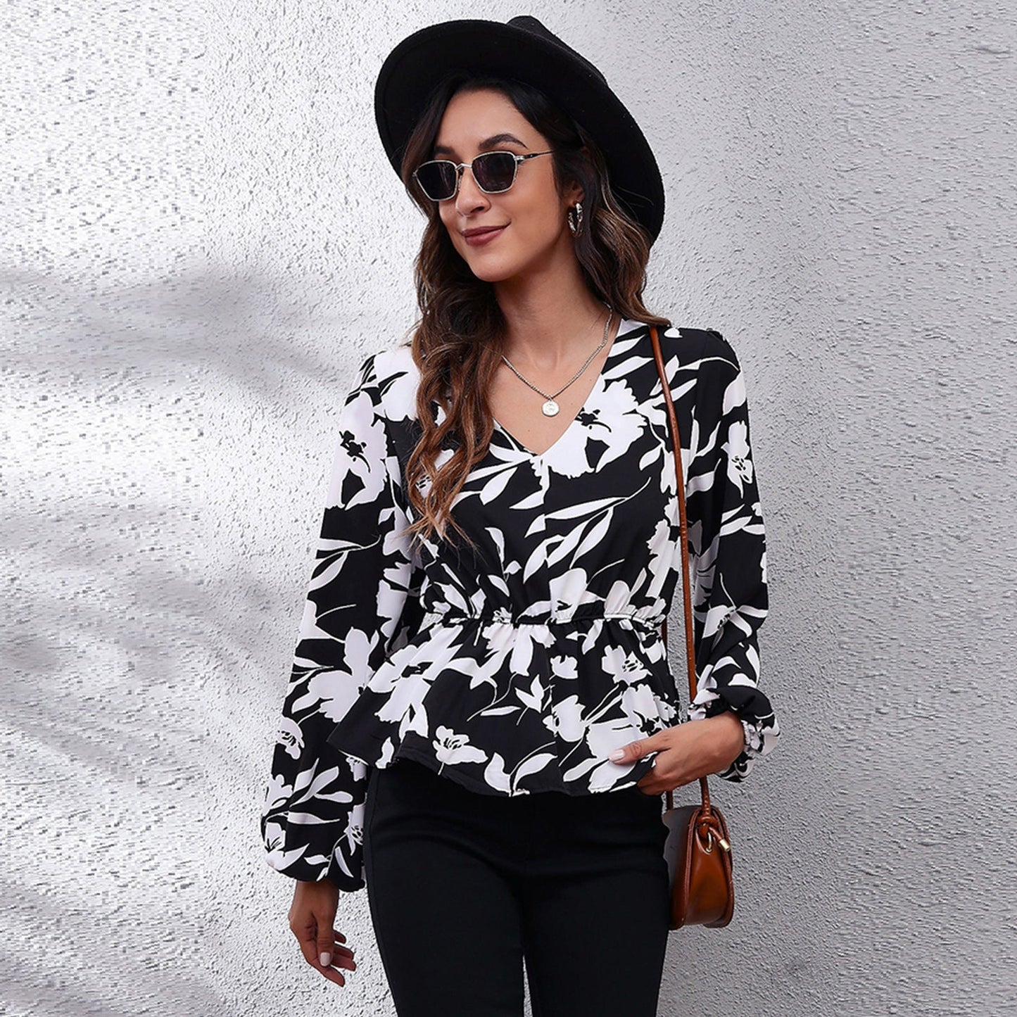 Light and Colorful Women's Blouse with Pattern – Leona