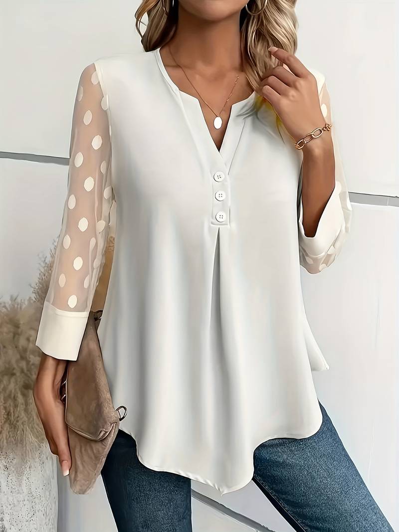 Samantha – Elegant long-sleeve top with pleated neckline
