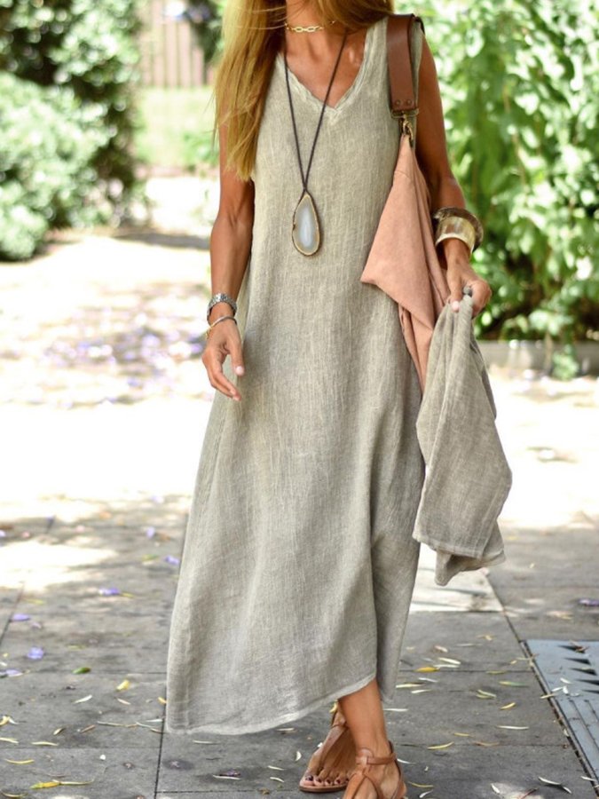 Linen Maxi Dress – Airy and Pure Elegance