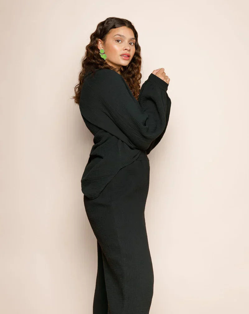 Mia | - Women's classic V-neck blouse
