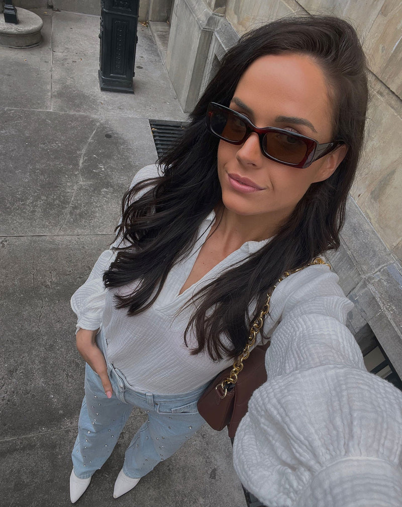 Mia | - Women's classic V-neck blouse