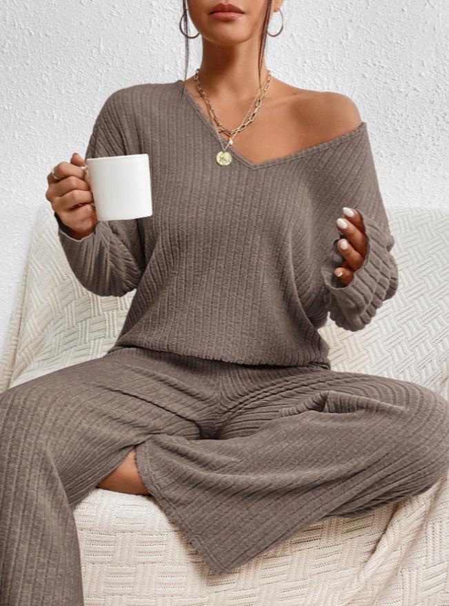 Kelly - Ribbed Cup Two-Piece Set