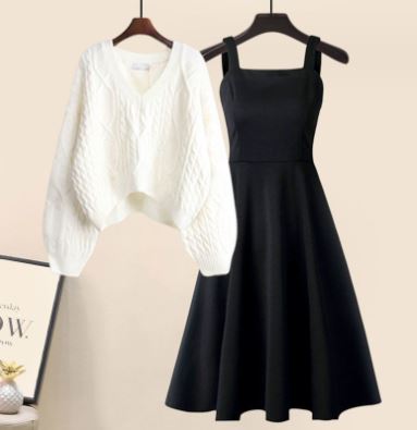 Jacky - Two-piece set consisting of a high-quality cross-knit sweater and an elegant dress