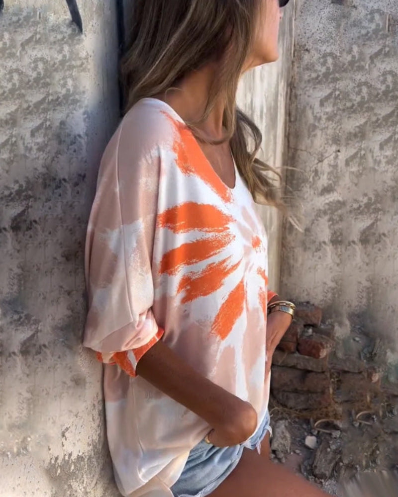 Comfortable and Versatile Women's Shirt with Crew Neck – Maila