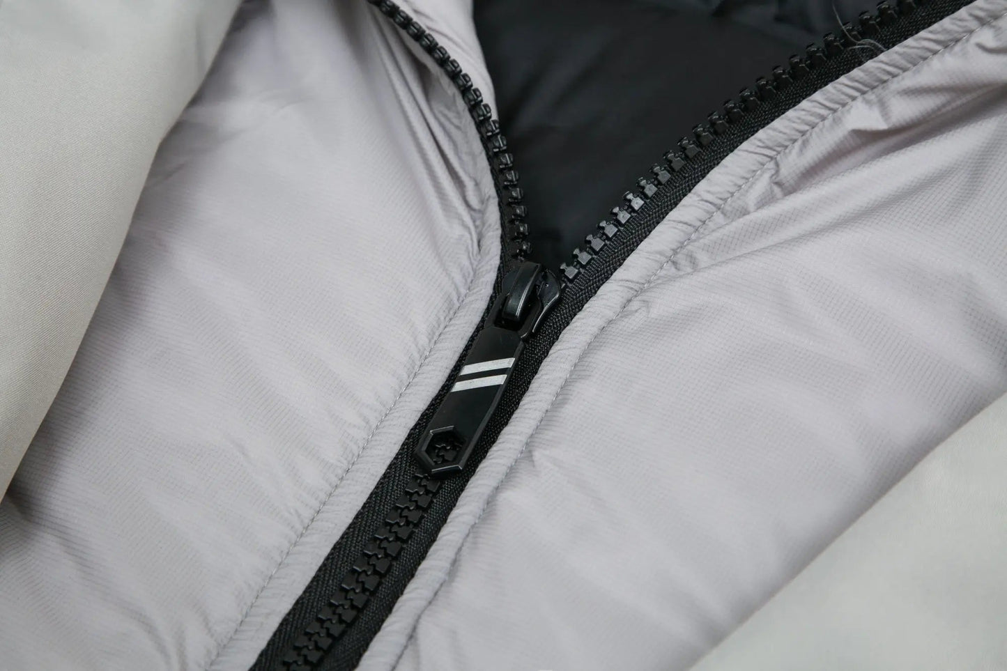 Raf Down Jacket - Trendy and Perfect for Winter Sports
