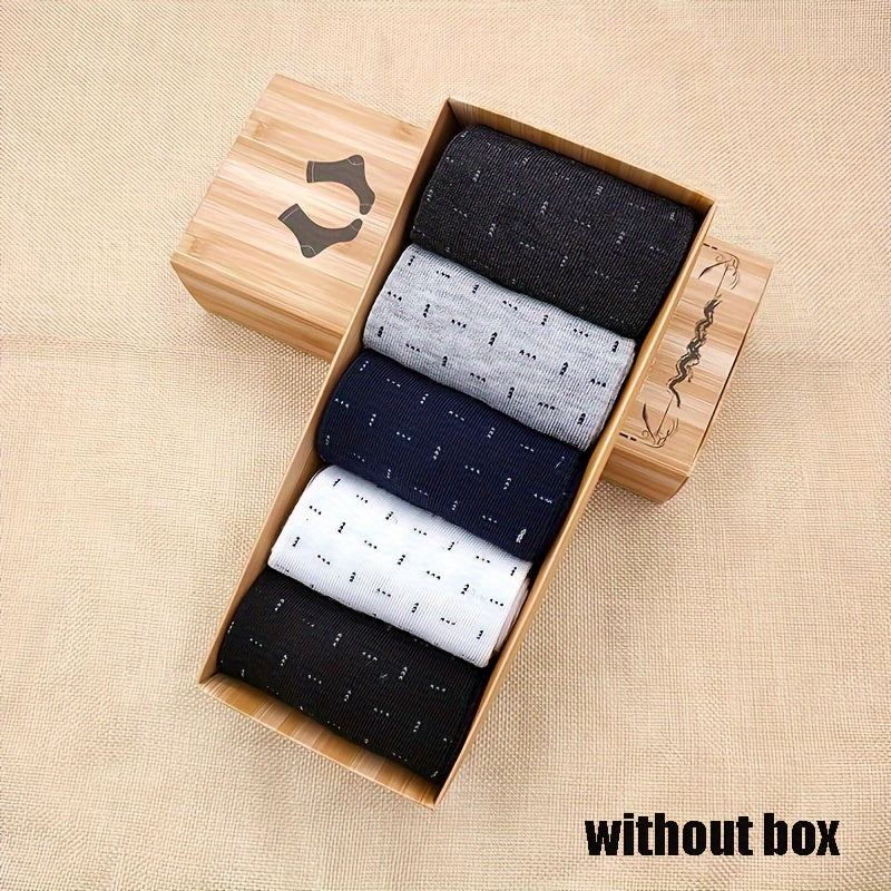 Checked Men's Socks – Classic Pattern, Modern Comfort