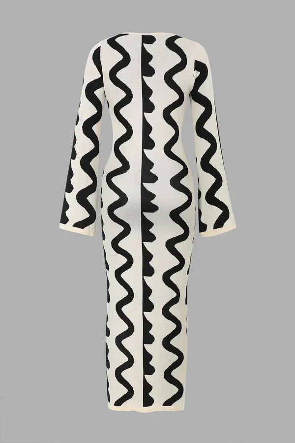 Emily - Knitted dress with wave pattern