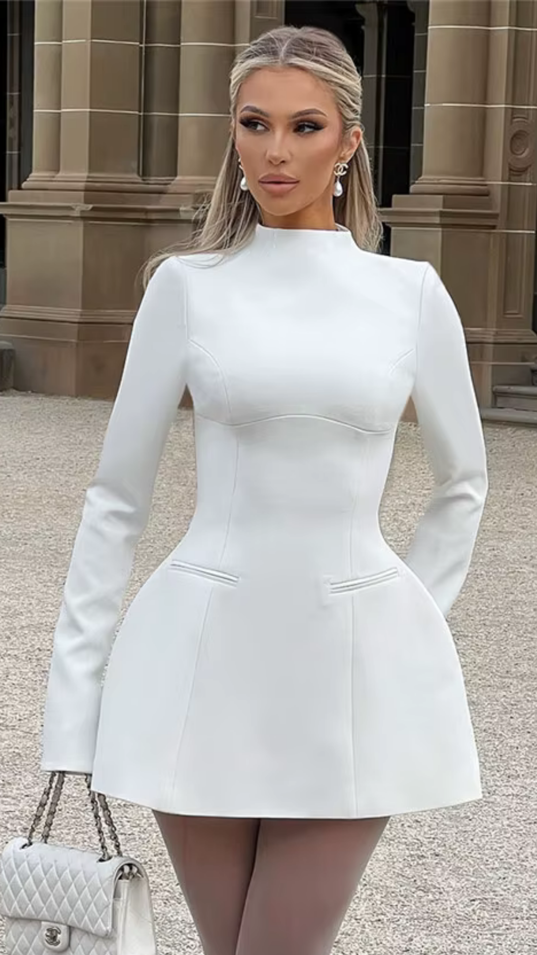 Eleanor - Elegant Mini Dress with Long Sleeves