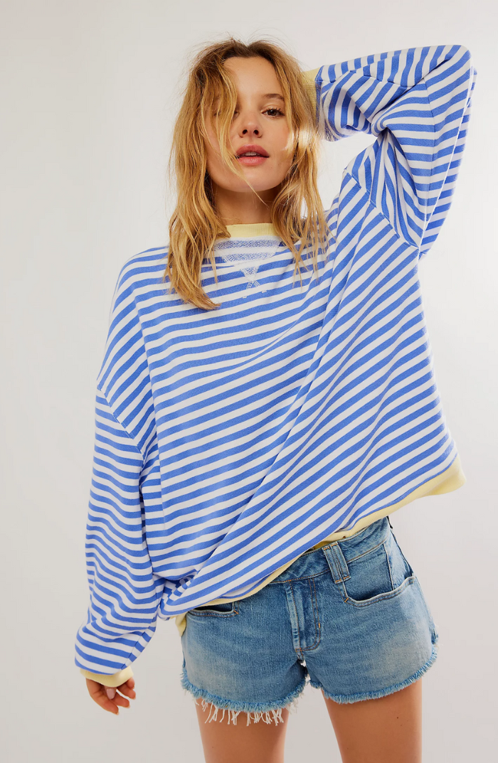 ERICA | STRIPED OVERSIZED SWEATER