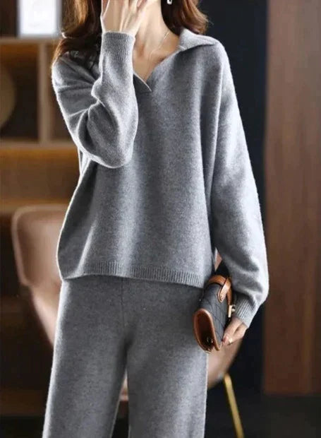 Corene - 2-piece set women's oversized tracksuit, sweater with polo collar and pants
