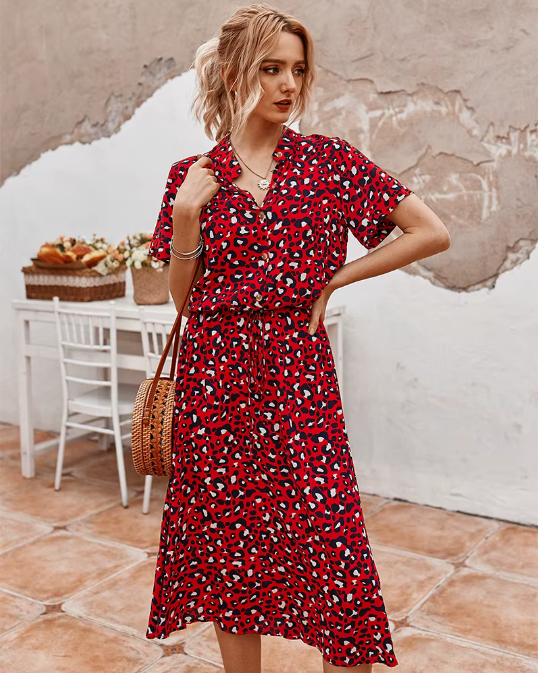 Cecilia - Trendy Dress with Flowing Fit for Sunny Days
