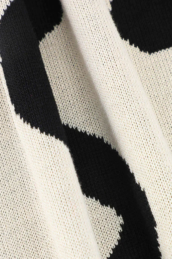 Emily - Knitted dress with wave pattern