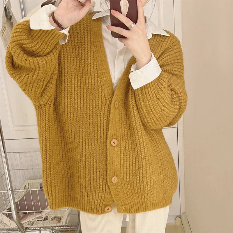 Angelina - Women's cardigan in plus size