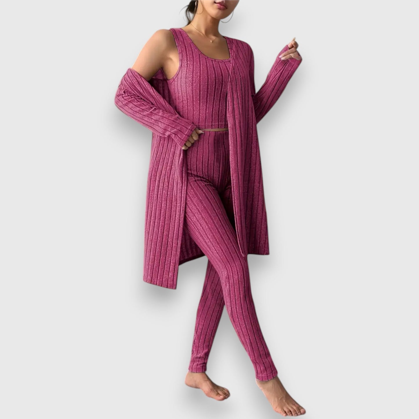 Gabriela – Elegant 3-piece Knitting Set