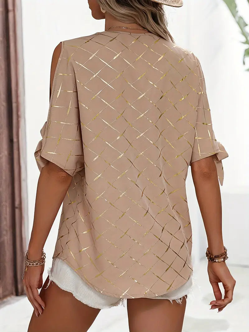 Delilah - Casual short sleeve blouse