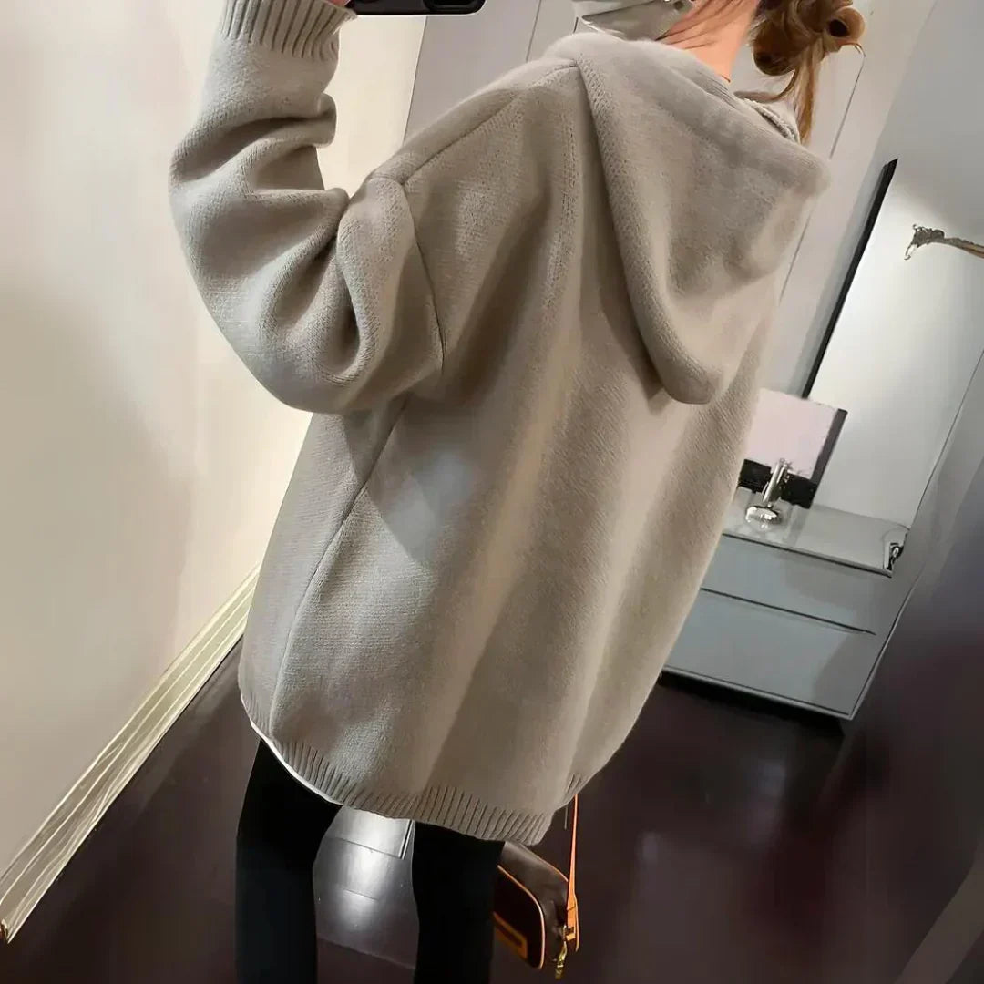 SMILEY | WARM OVERSIZED HOODIE