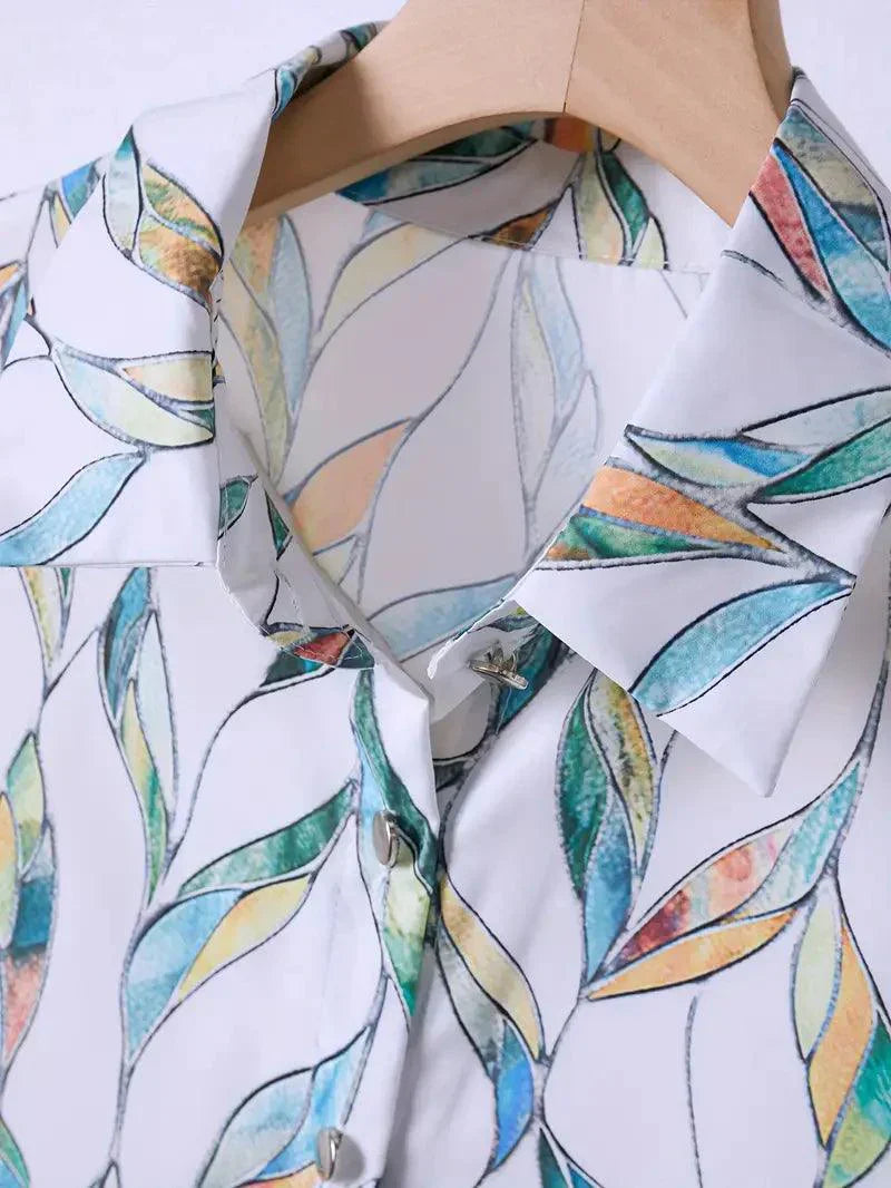 Trendy women's blouse with abstract pattern and button placket – Marlene