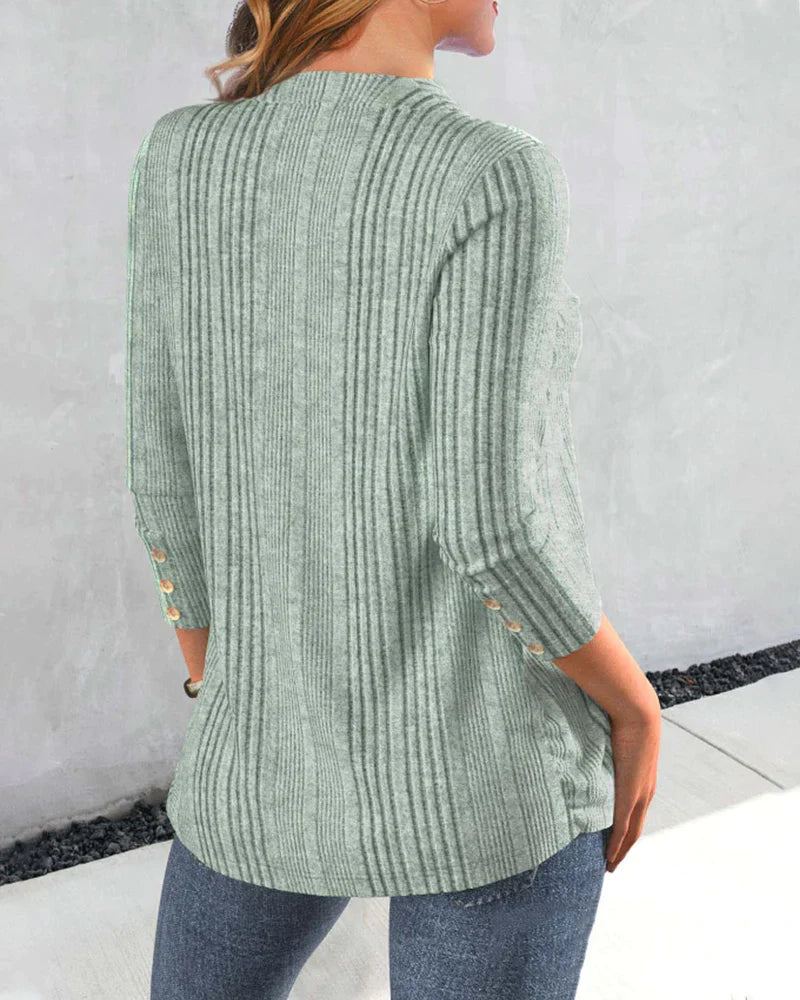 Ramona - V-neck top for women