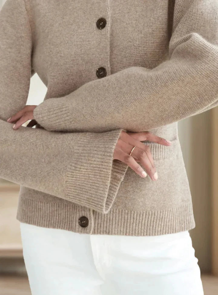 Valerie - Soft cardigan with buttons