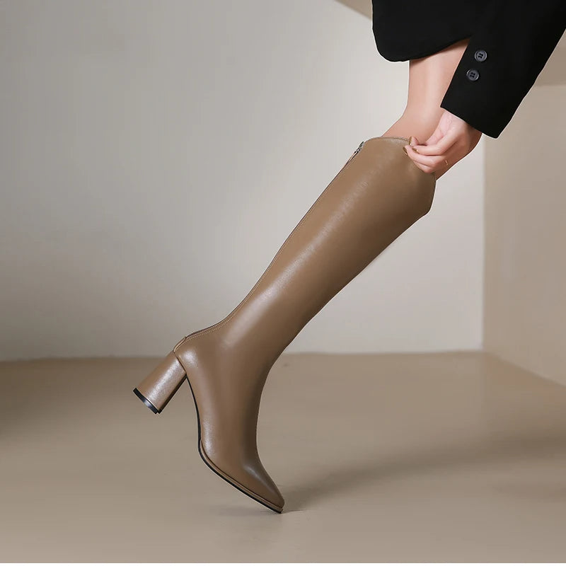 Callie – Stylish Knee-High Riding Boots for Women