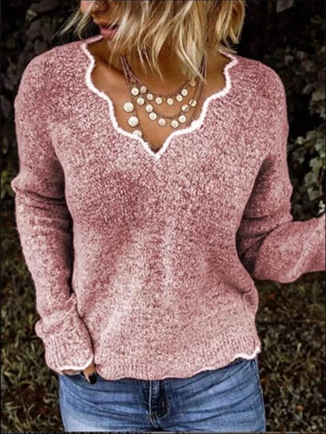 Cordelia - Knitted sweater with long sleeves and V-neck