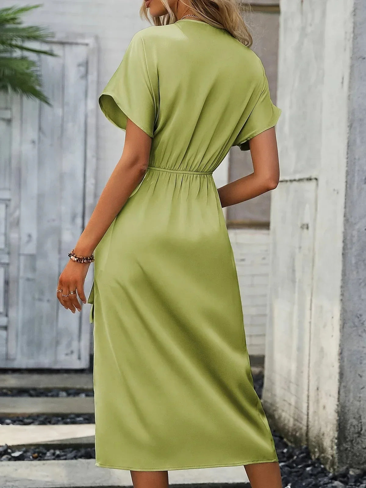 Insulator - Elegant Wrap Dress with V-Neck