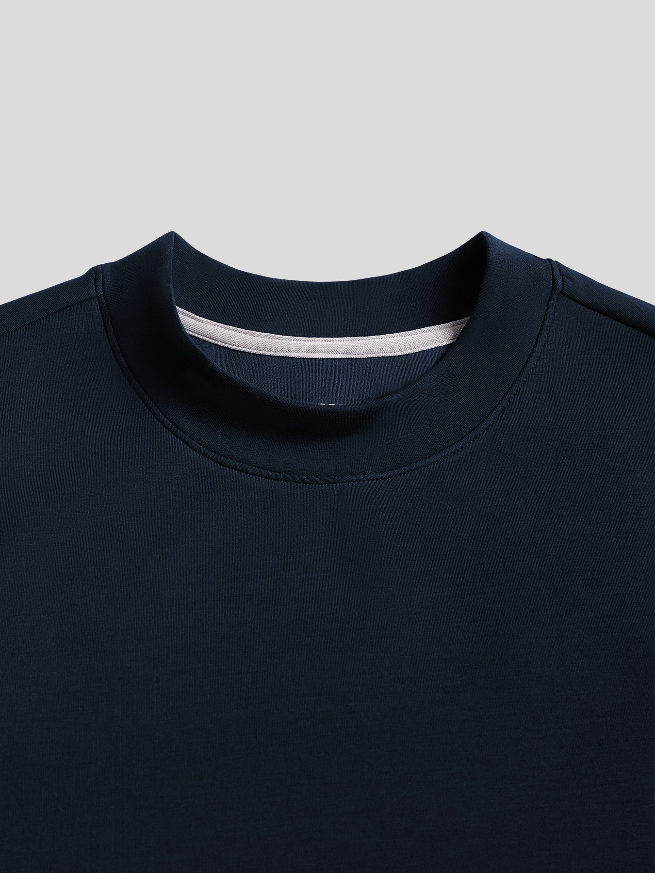 Manuel - Long Sleeve Sweater