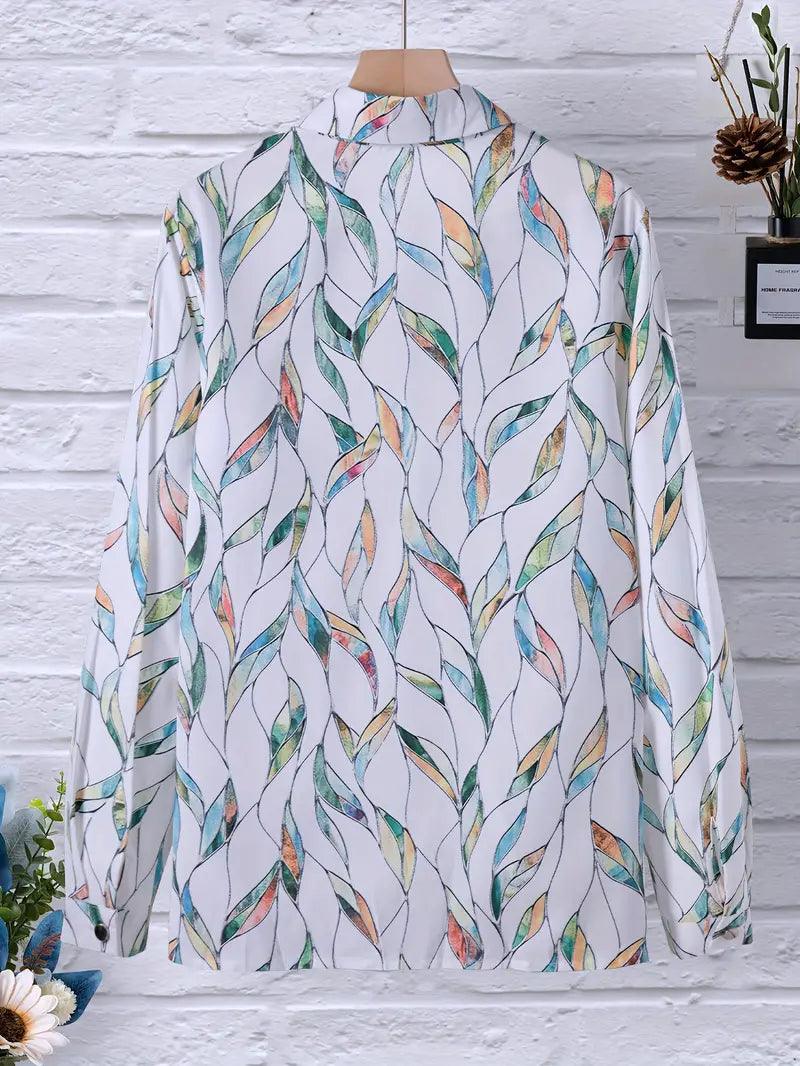 Trendy women's blouse with abstract pattern and button placket – Marlene