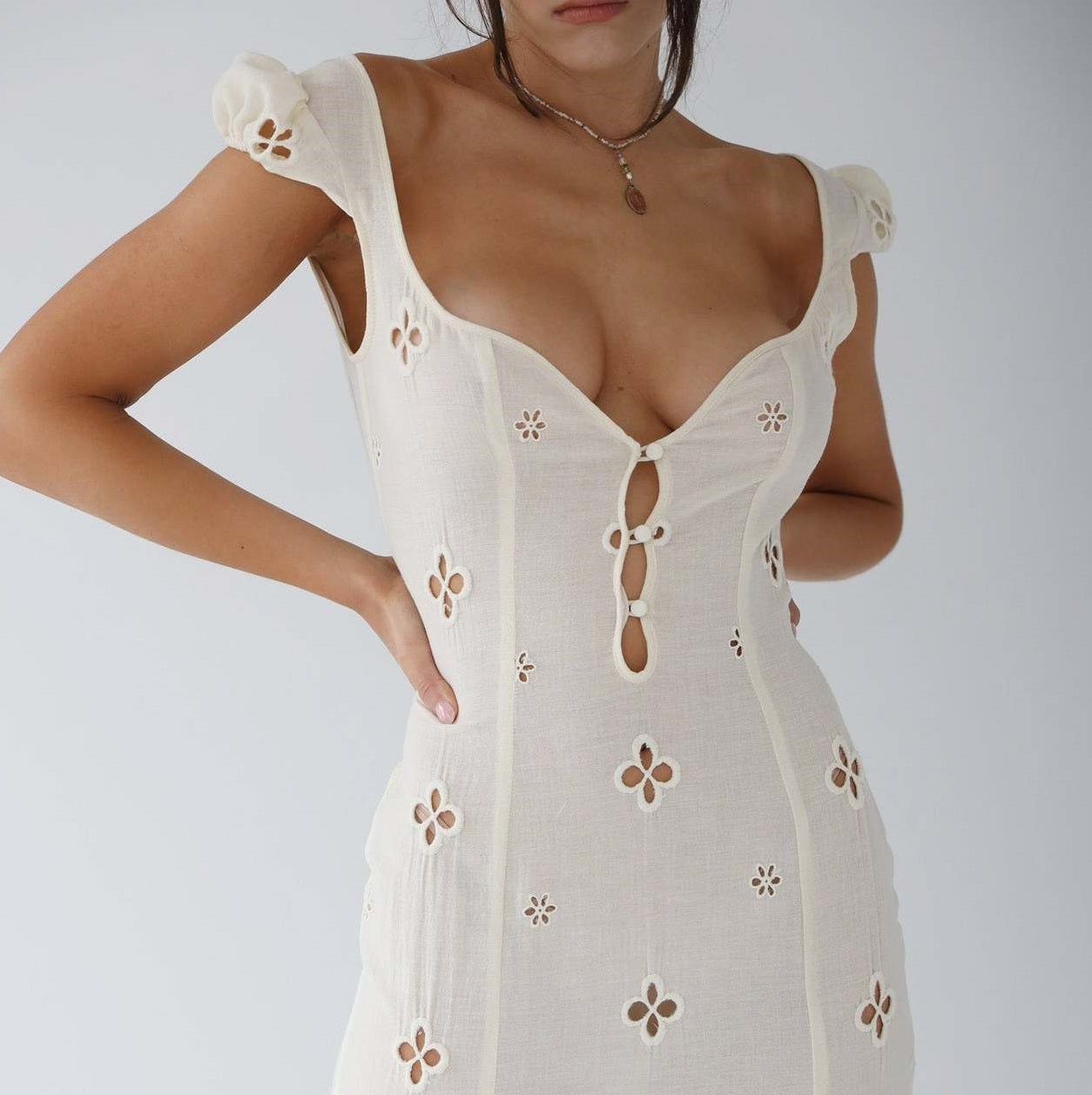 Celestine – Vintage Midi Dress