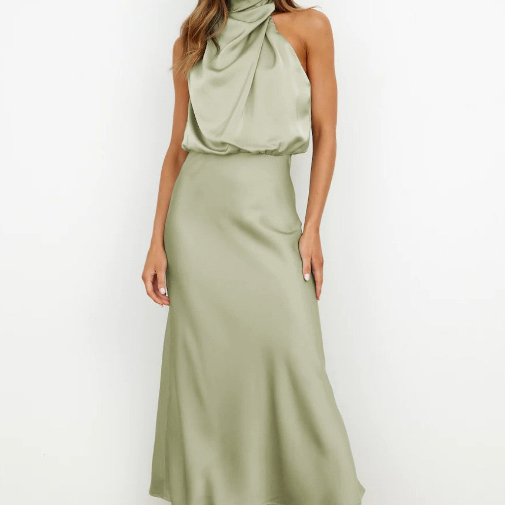 Satinista – simple one-shoulder dress