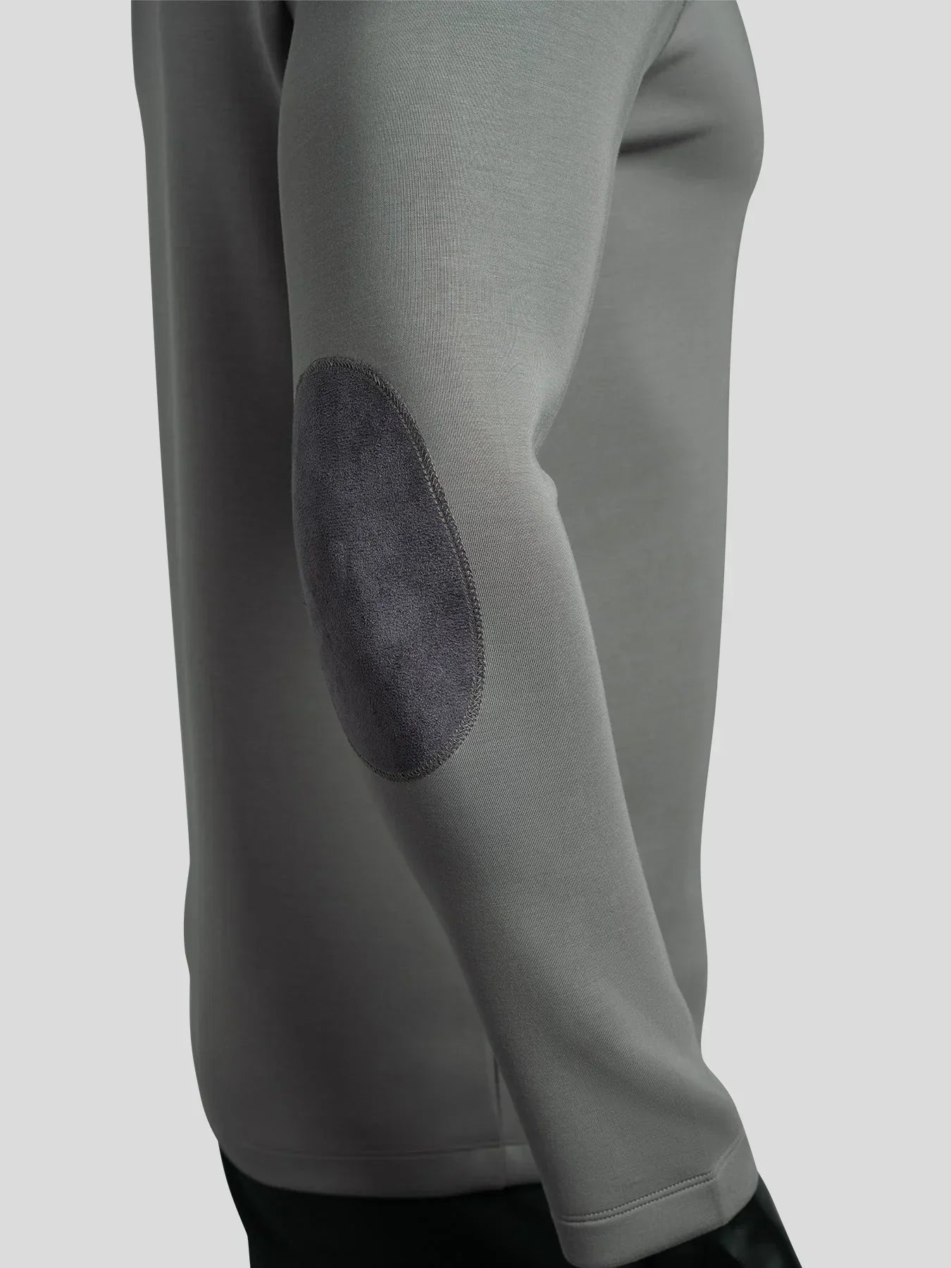 Manuel - Long Sleeve Sweater