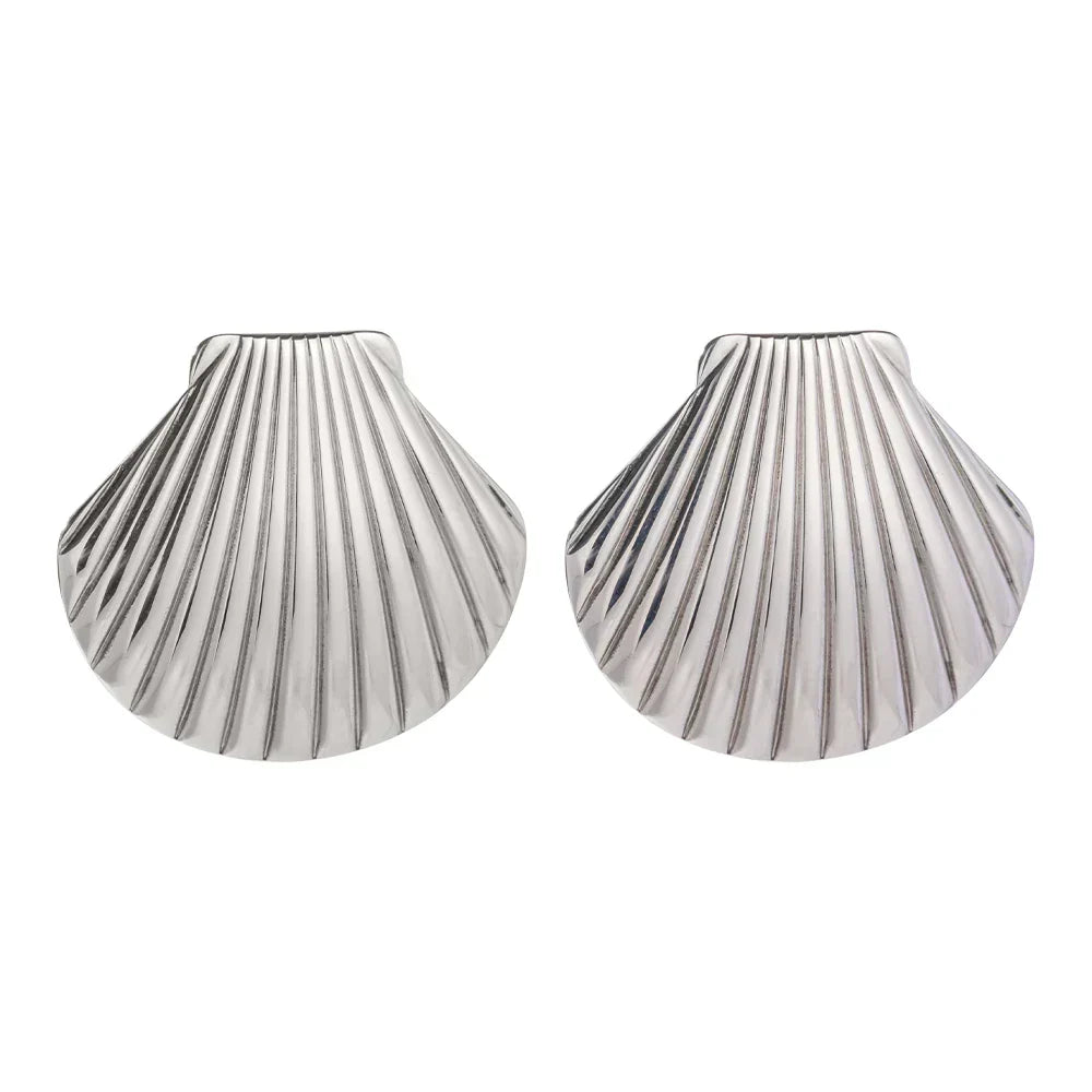 Hazel | Seashell Studs