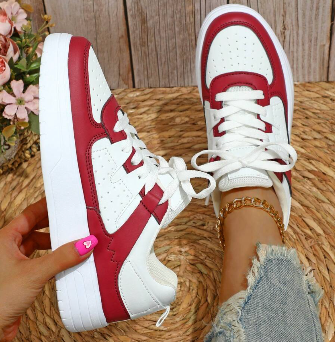 Women’s Sneakers Sporty Comfort with Everyday Elegance