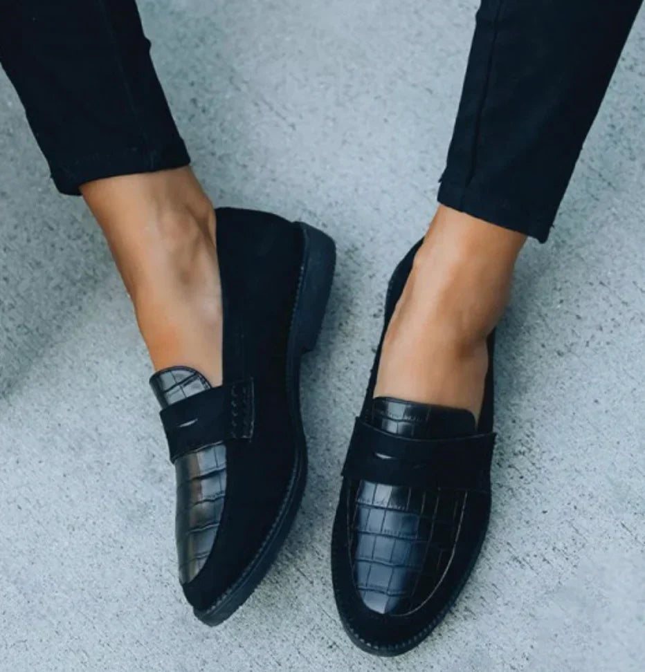 Elena - Comfortable and elegant shoe