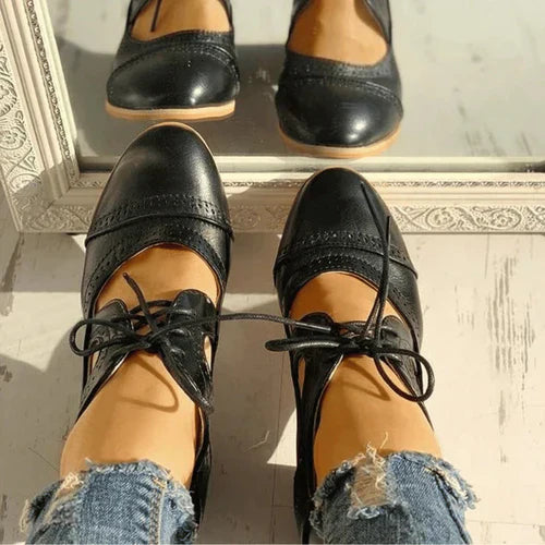 Larissa - Vintage style sandal