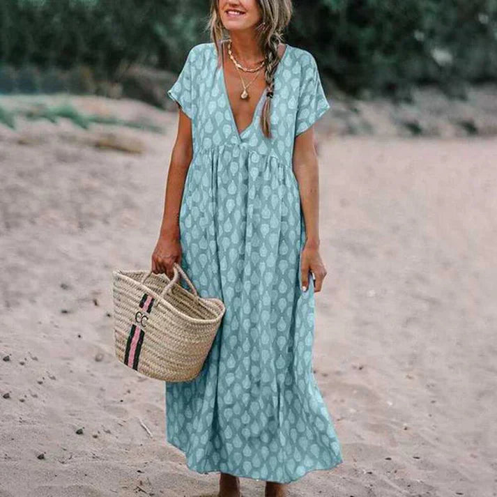 Boho Maxi Dress with V-Neck – Flowy Summer Dress with Print and Short Sleeves
