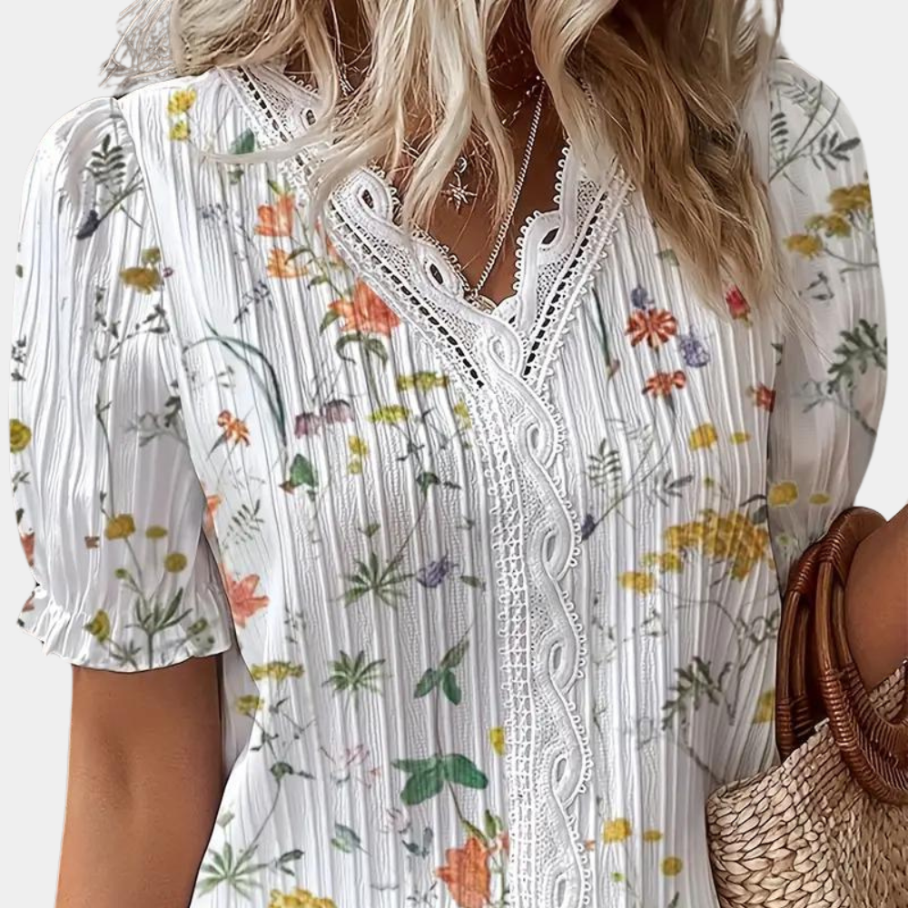 Clara | Women's lace trim - V-neck blouse