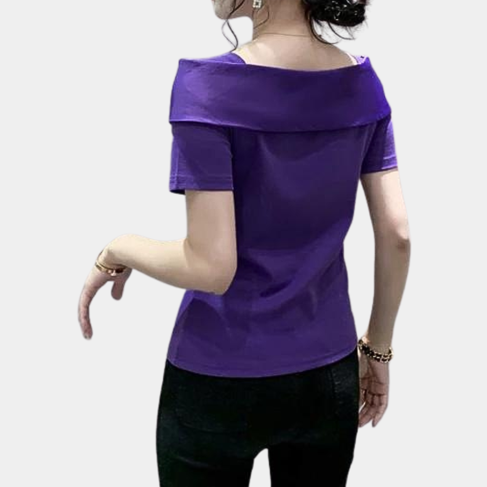 Nisansala | Slim Fit T-Shirt With Square Collar and Bow - Stylish & Trendy