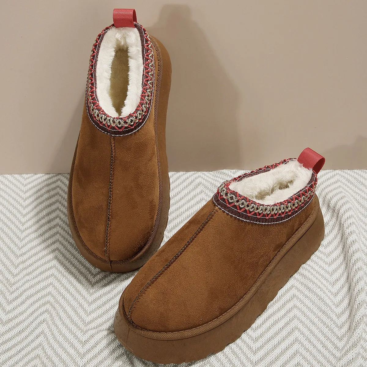 Viola - Flat shoes made of fur