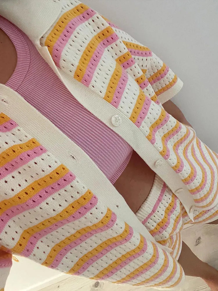 Doris - 2 Piece Knitted Set with Contrasting Stripes for Women