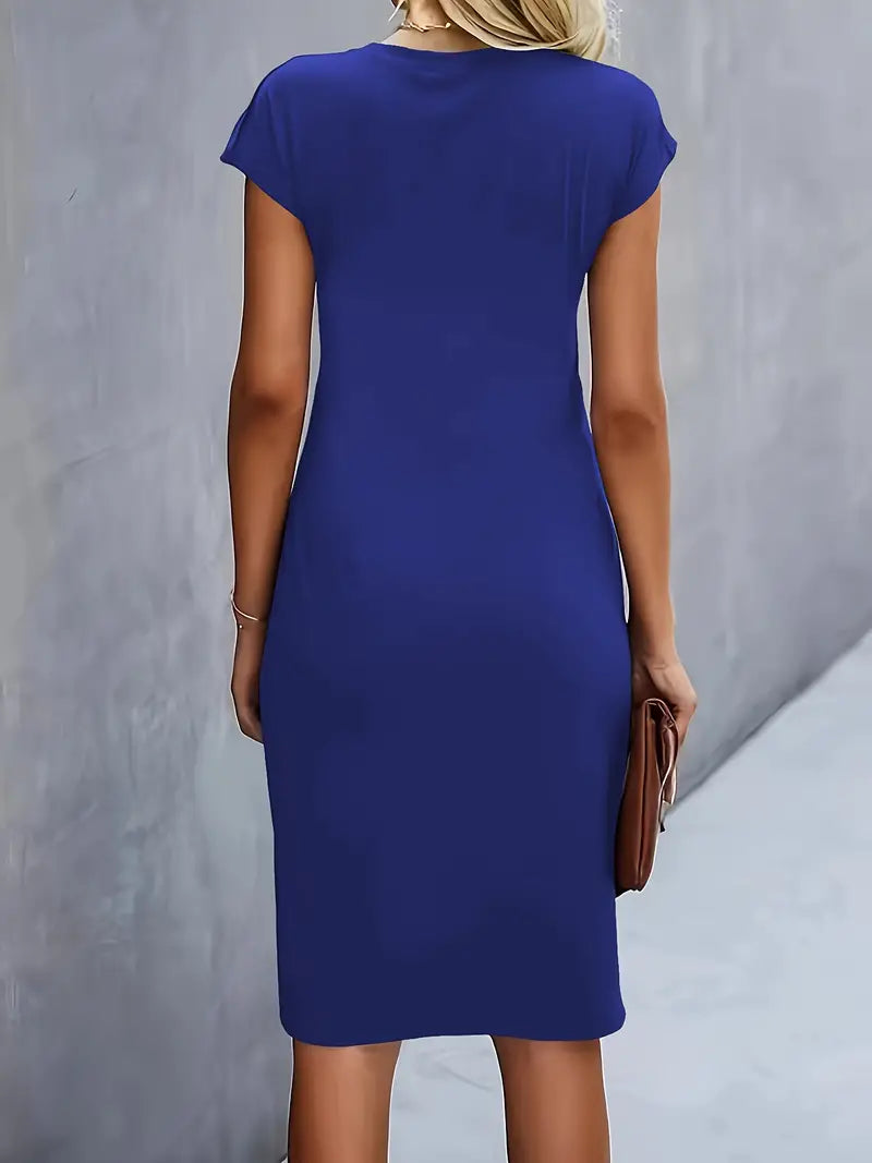 Elizabeth – Figure-Flattering Sheath Dress for Everyday and Celebrations