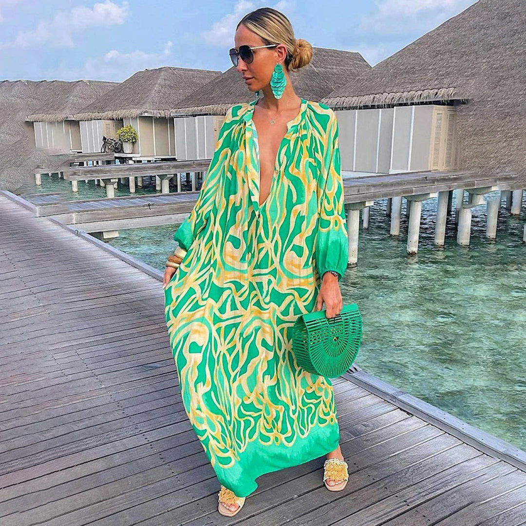 Boho Maxi Dress: Breezy Summer Dress in Bohemian-Chic Style