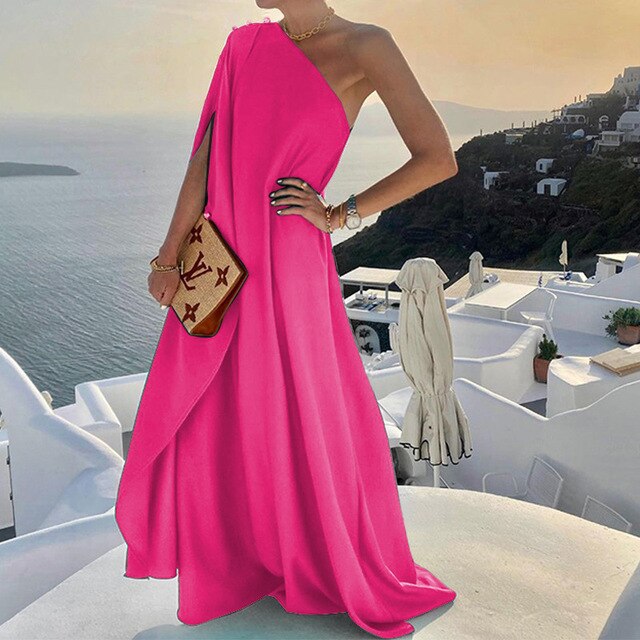 Chanel Summer Dress: Elegant Lightness for Warm Days