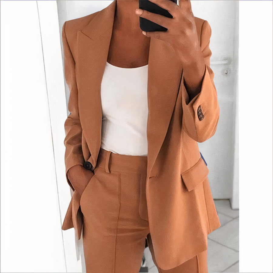 Trendy Blazer and Trouser Set for Women - Sanne