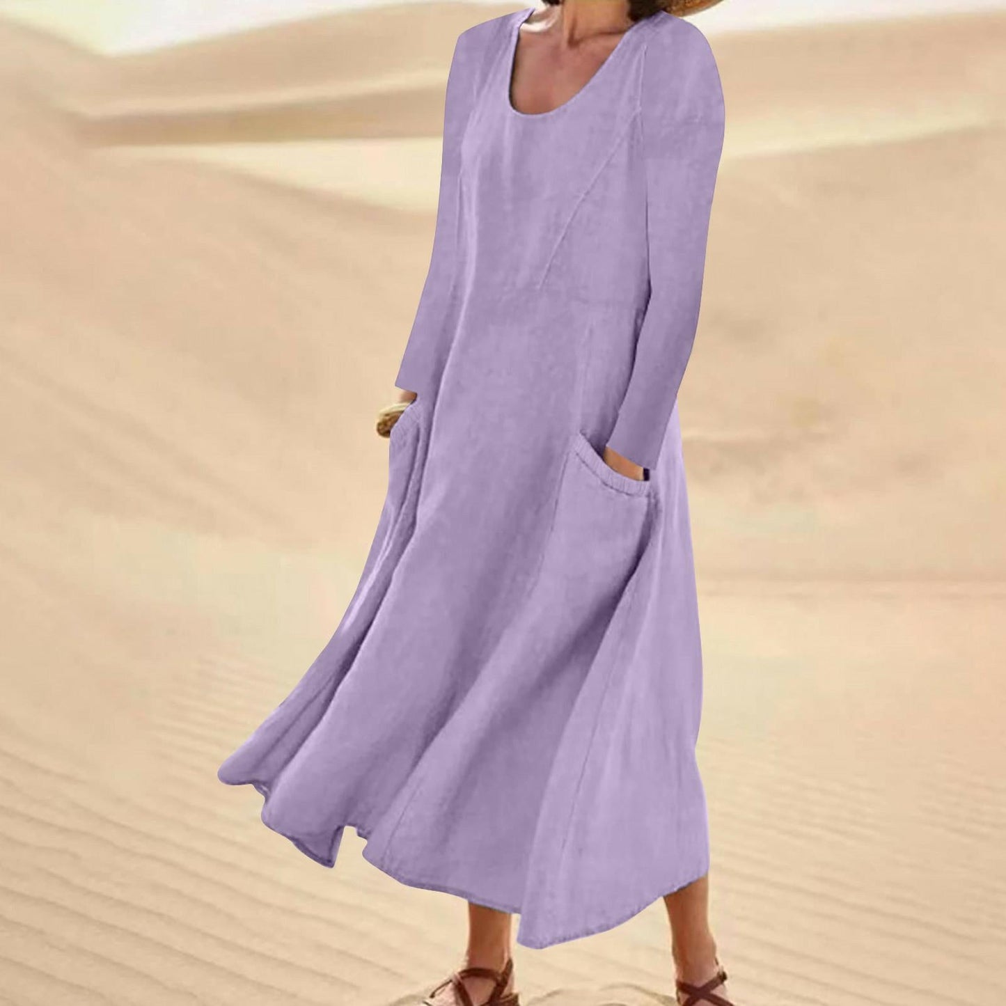 Velly - Plain colored dress with long sleeves and a round neckline