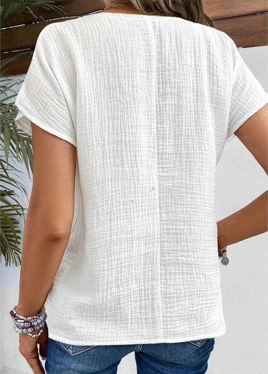 Alexandra - Buttoned Collar Top