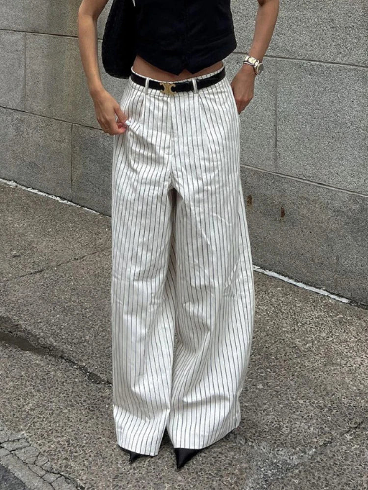 Lotte | Black and white striped pants