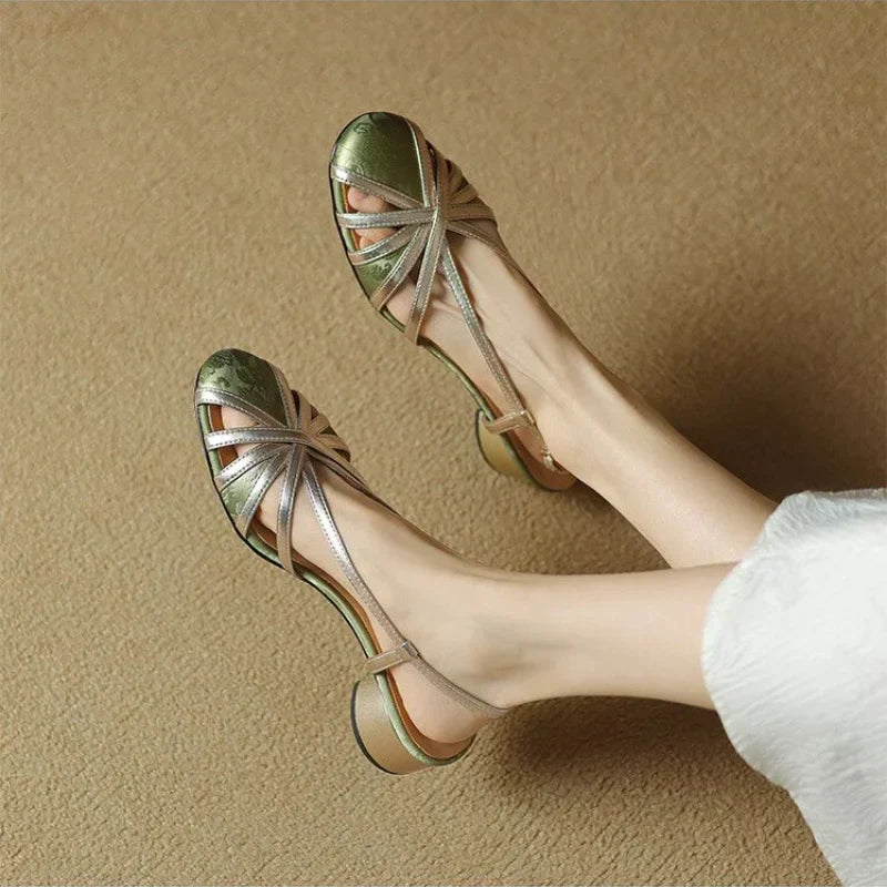 SHILOH | STRAPPY LOW HEEL SANDALS