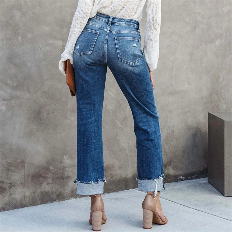 Roberta - Straight jeans with high waist and button closure