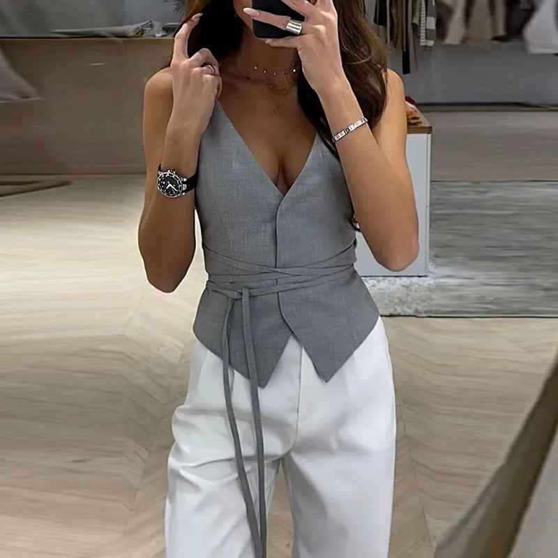 Stella - Sleeveless top